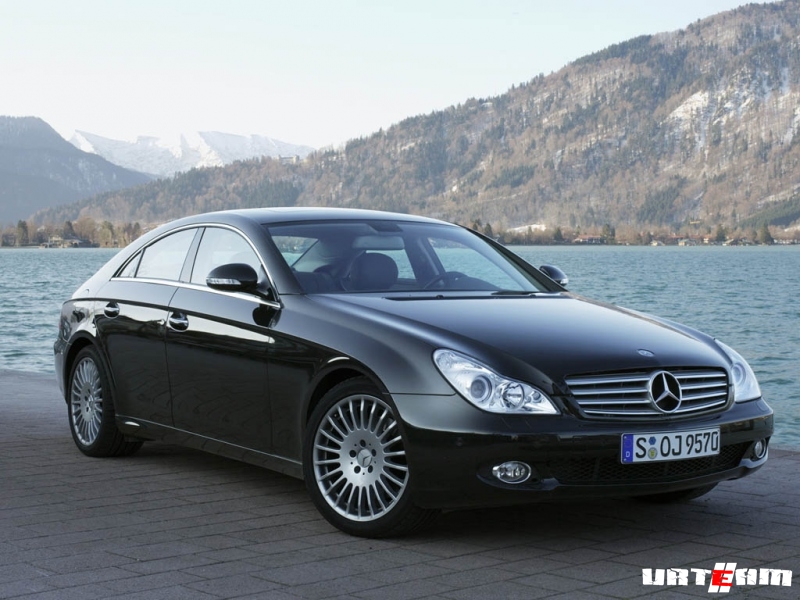 Mercedes   4- 