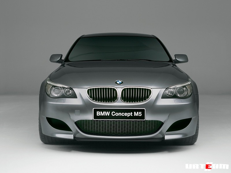    BMW    ,      2013.                 «i».        «i3»  «i8».  BMW i3    5-   (      MegaCity),  BMW i8   .  ,        BMW,  : «       .            ,      ».    ,  BMW i3     170/,      BMW ActivE,             . 
