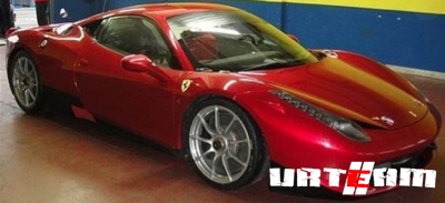 Ferrari готовит премьеру новой версии 458 Italia